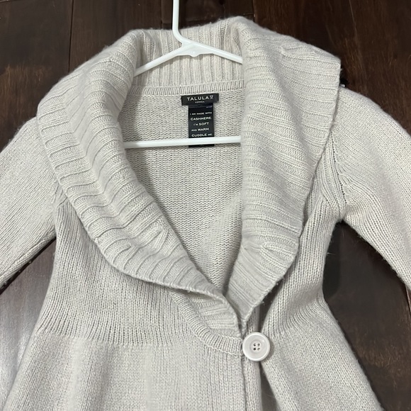 Talula Sweater - Picture 2 of 9